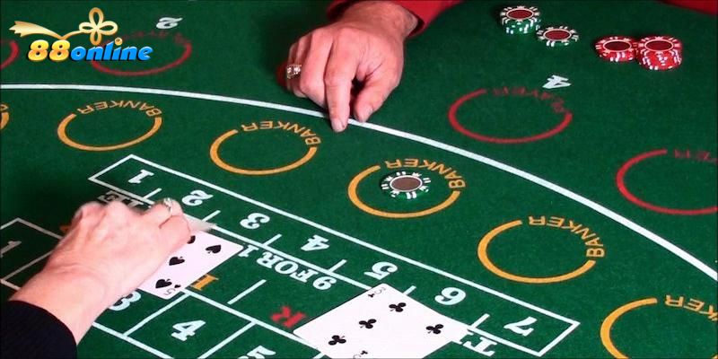 Chi tiết về cách chơi Baccarat